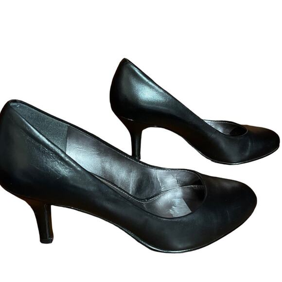 Maripe classic black leather "Bossy" pumps size 6.5 medium - Picture 5 of 9